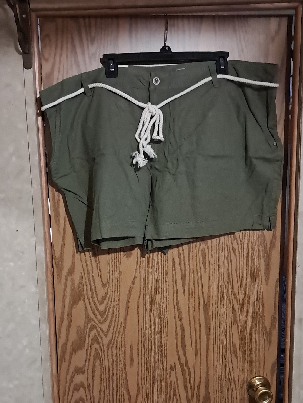 Sonoma Olive Green Women’s Shorts with Rope Belt